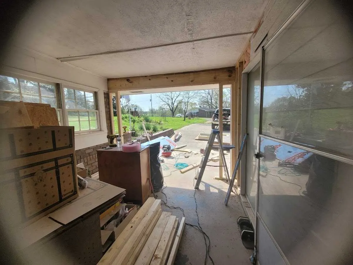 Air movers and dehumidifier for Water Mitigation Services in South Houston